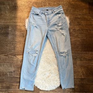 American Eagle Stretch Mom Jeans